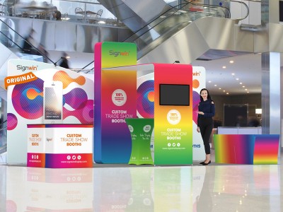 10x20ft Custom Trade Show Booth Q